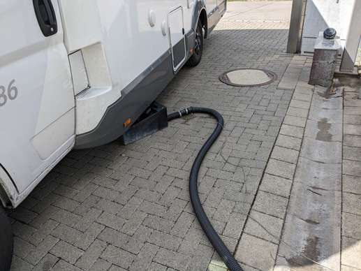 Einem Ort wurde ein Foto hinzugefügt