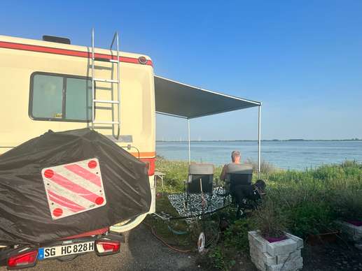 Een foto toegevoegd aan een locatie