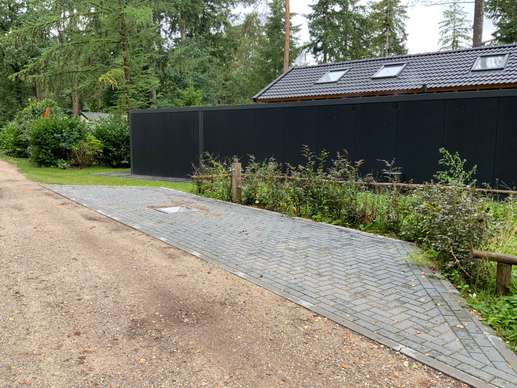 Een foto toegevoegd aan een locatie