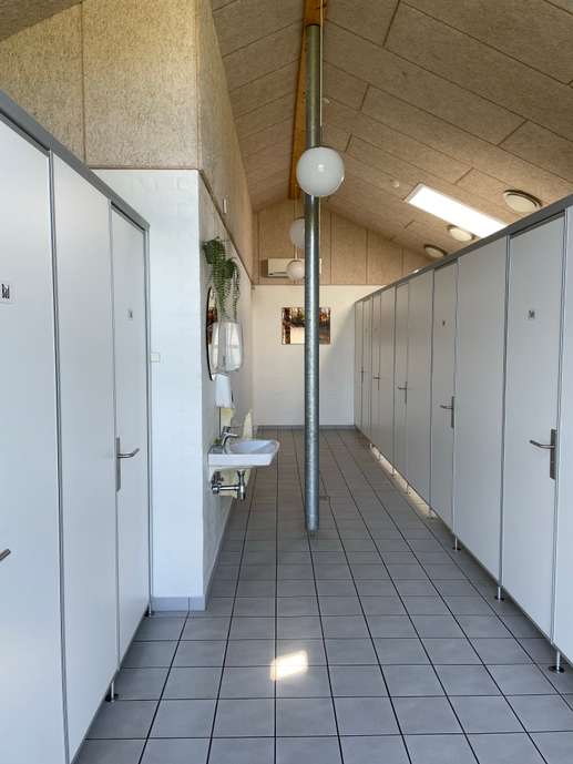 Einem Ort wurde ein Foto hinzugefügt