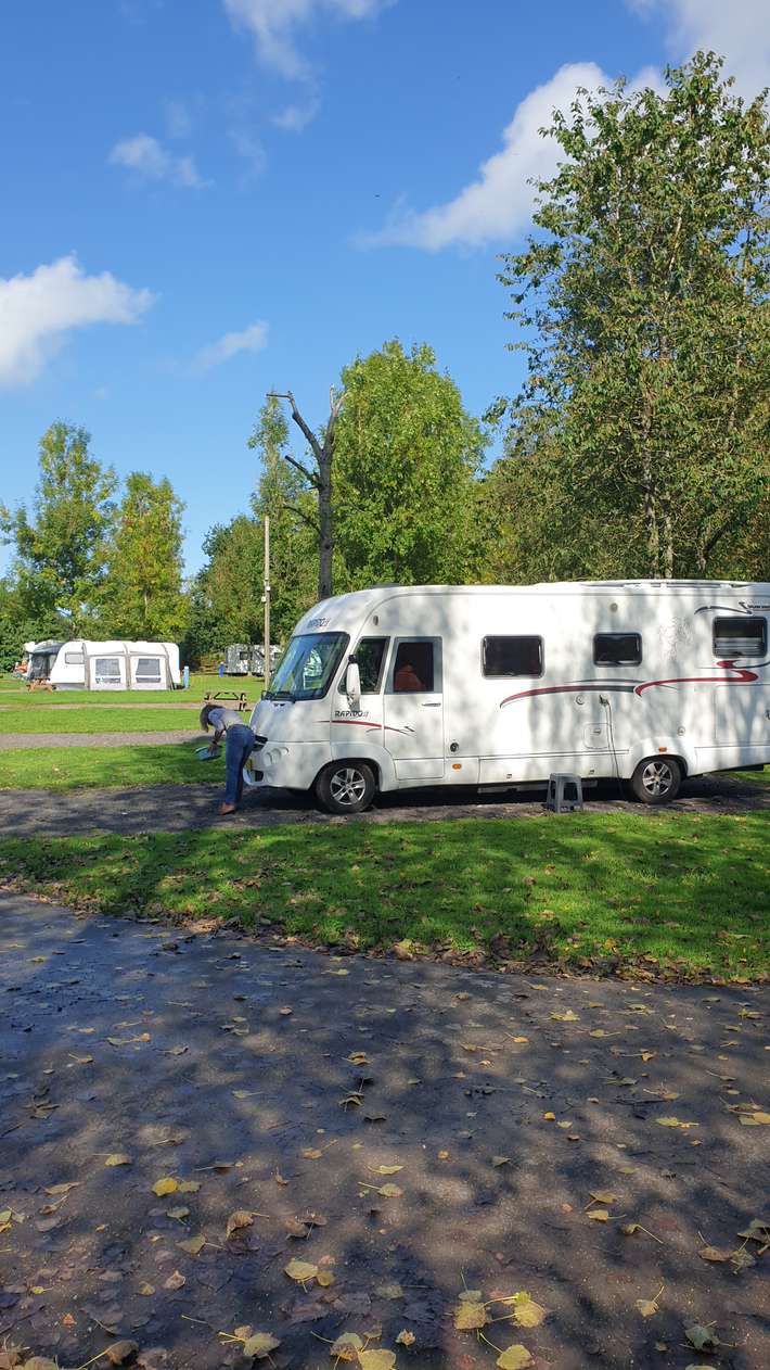 Camping Pont Kemys Caravan Park