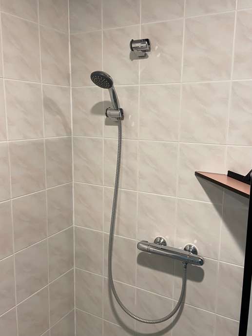 Added a photo to a location