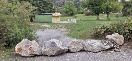 Added a photo to a location