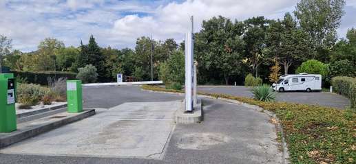 Added a photo to a location