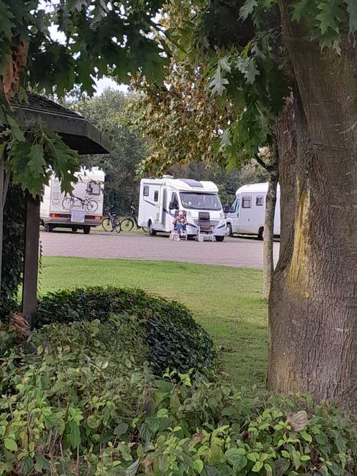 Einem Ort wurde ein Foto hinzugefügt