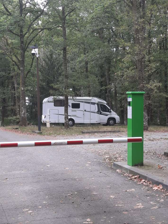 Camping-car Park du Lac du Saint-Pardoux, Razès