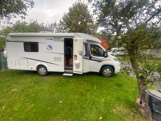 Een foto toegevoegd aan een locatie