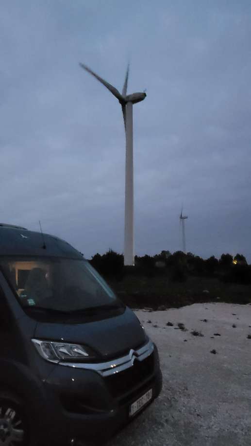 Einem Ort wurde ein Foto hinzugefügt