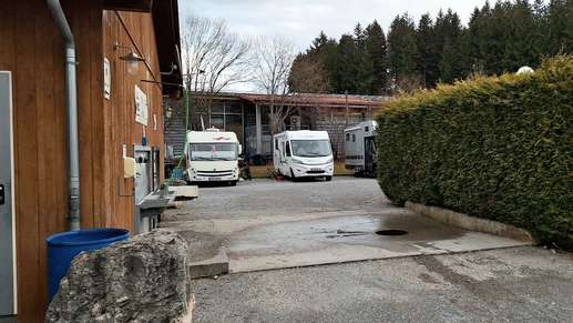 Einem Ort wurde ein Foto hinzugefügt