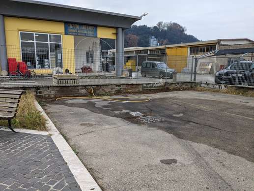 Einem Ort wurde ein Foto hinzugefügt
