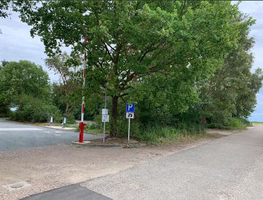 Added a photo to a location