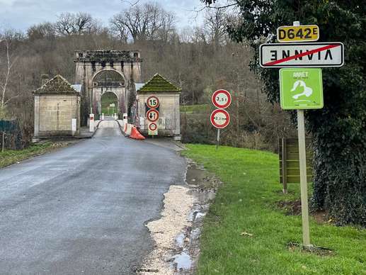 Ajout d'une photo à un emplacement