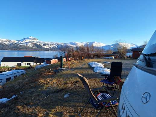 Added a photo to a location
