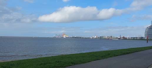 Added a photo to a location