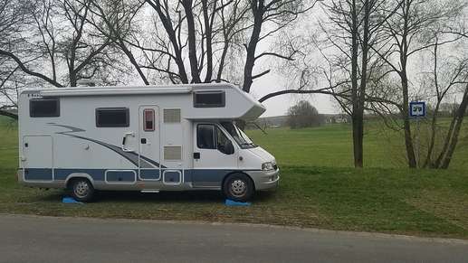 Einem Ort wurde ein Foto hinzugefügt
