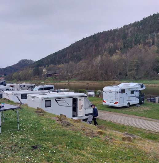 Een foto toegevoegd aan een locatie
