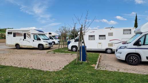 Een foto toegevoegd aan een locatie