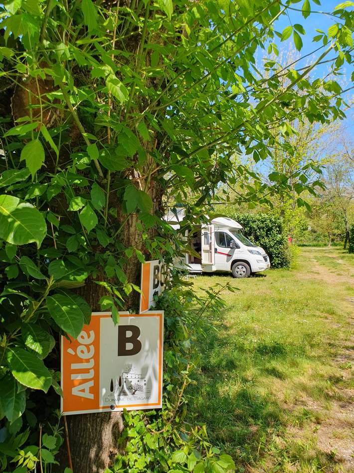 Aire Camping-car du Domaine de Bagard