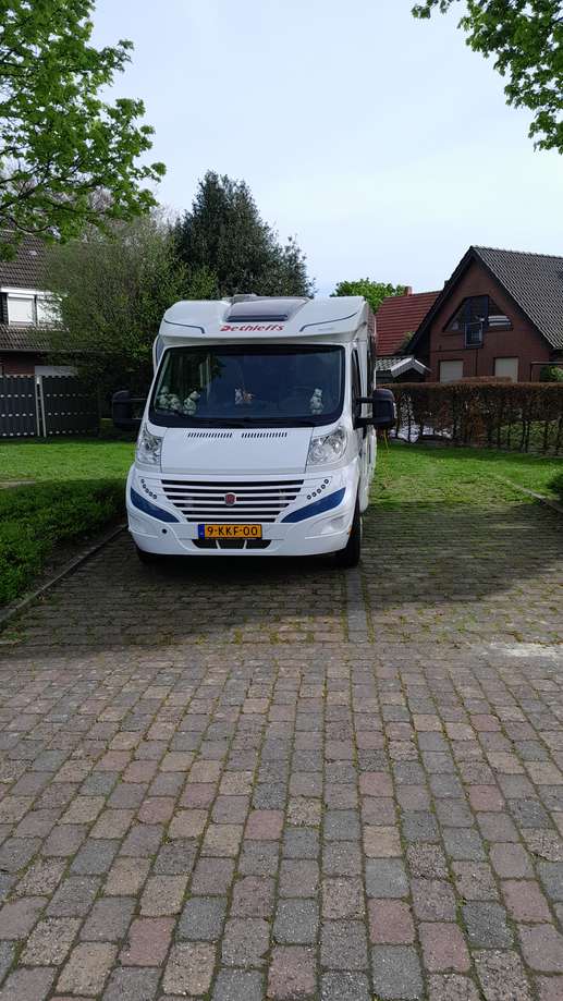 Einem Ort wurde ein Foto hinzugefügt