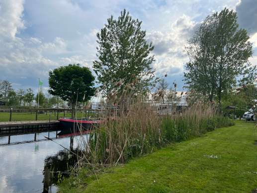 Added a photo to a location