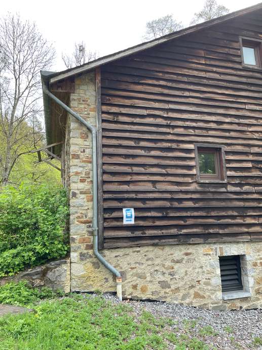 Added a photo to a location