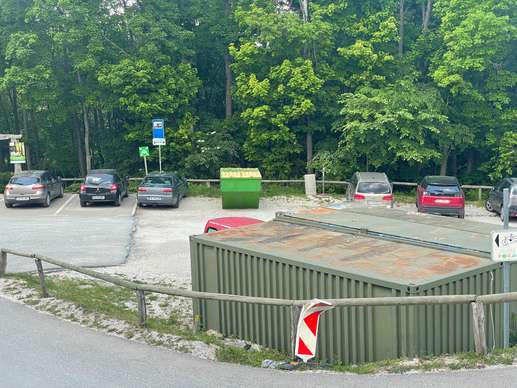 Added a photo to a location