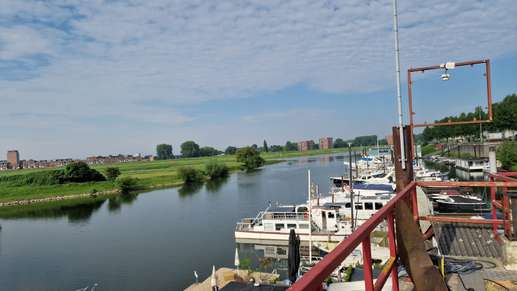 Een foto toegevoegd aan een locatie