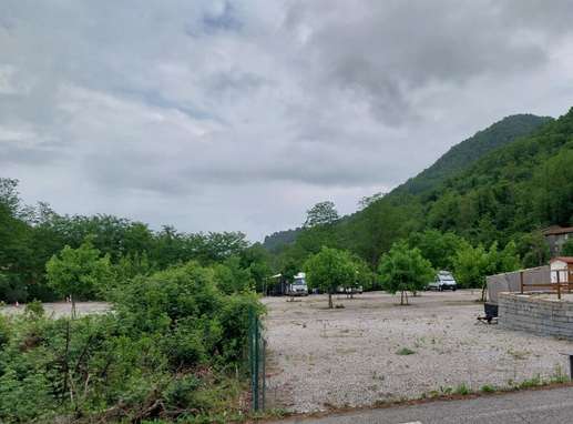 Added a photo to a location
