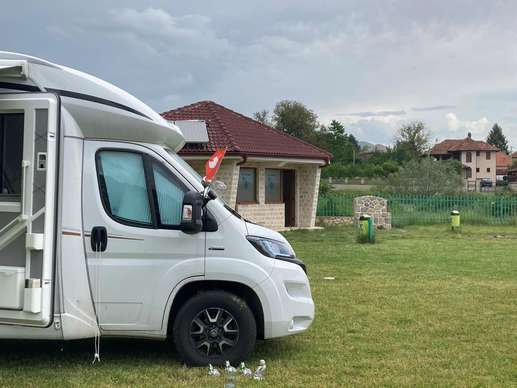 Een foto toegevoegd aan een locatie