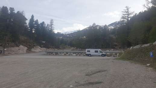 Added a photo to a location