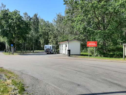 Added a photo to a location