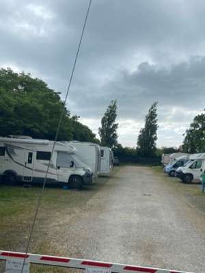 Area Camper Collina 1