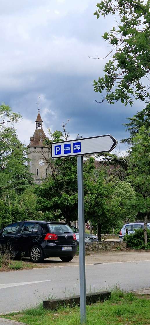 Einem Ort wurde ein Foto hinzugefügt