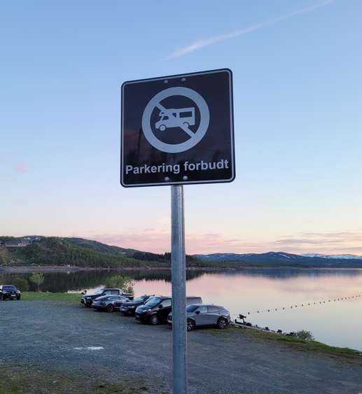 Einem Ort wurde ein Foto hinzugefügt