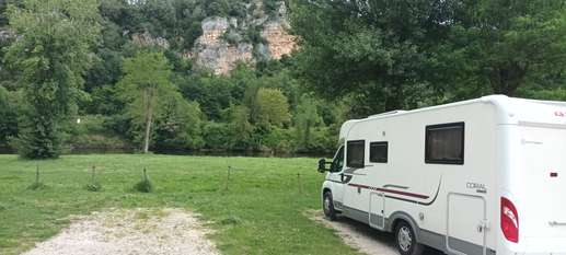 Added a photo to a location