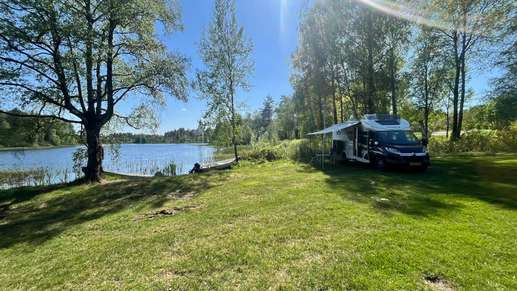 Added a photo to a location