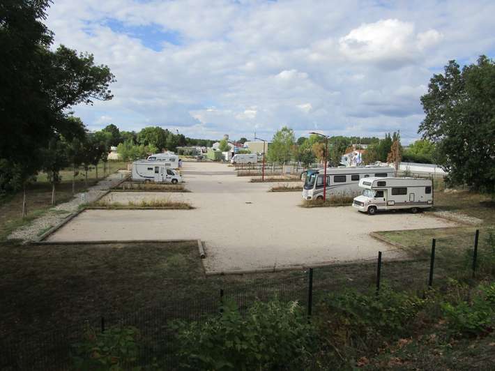 Aire de stationnement camping-car à Castelsarrassin