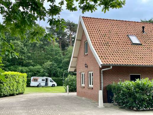 Een foto toegevoegd aan een locatie
