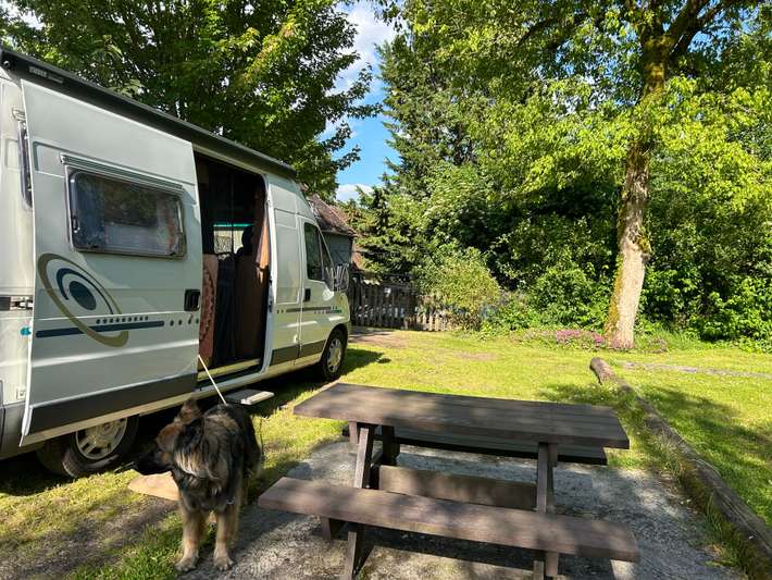 Parking Moutiers-au-Perche