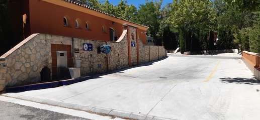 Added a photo to a location