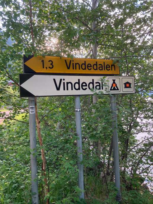 Einem Ort wurde ein Foto hinzugefügt