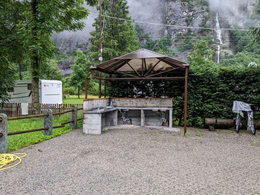 Einem Ort wurde ein Foto hinzugefügt