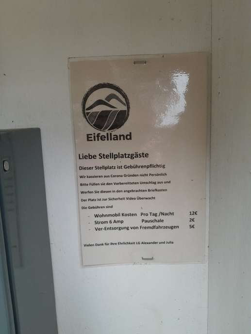 Einem Ort wurde ein Foto hinzugefügt