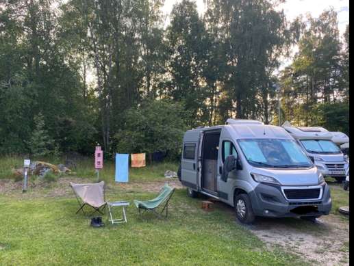 Einem Ort wurde ein Foto hinzugefügt