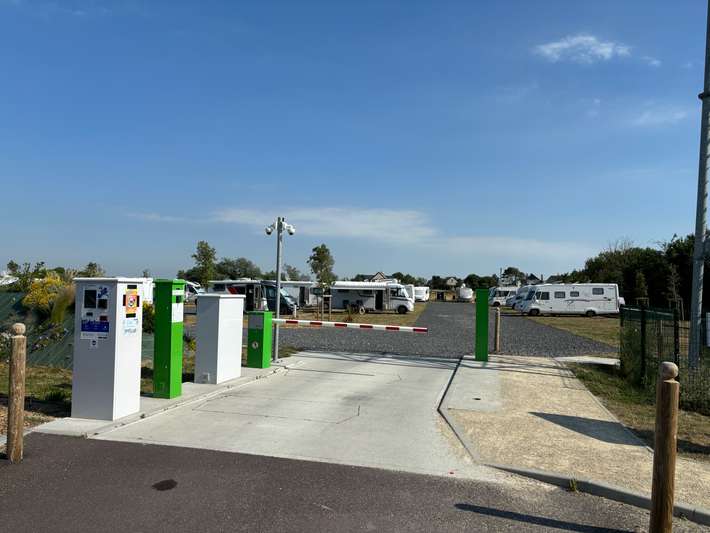 Camping-Car Park de Saint-Germain-sur-Ay