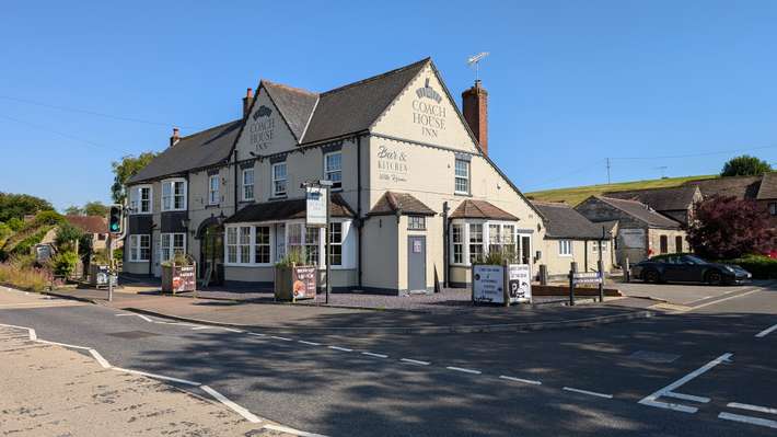 Coach House Inn