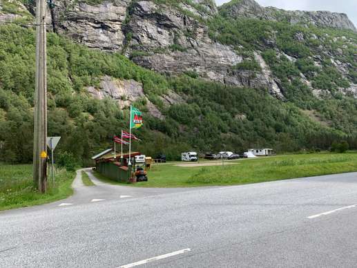 Added a photo to a location