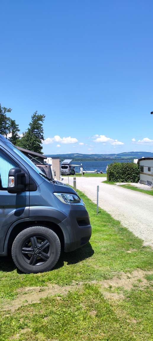 Een foto toegevoegd aan een locatie