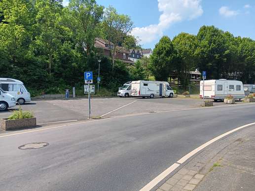 Einem Ort wurde ein Foto hinzugefügt
