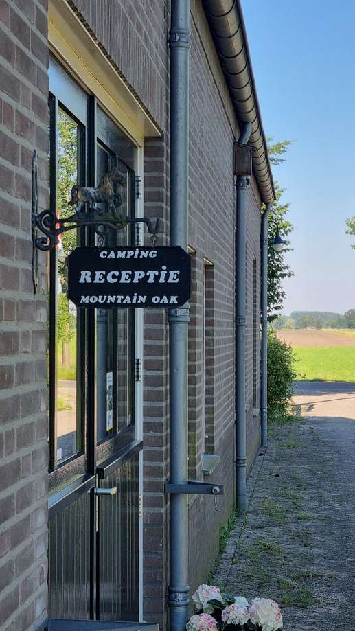 Einem Ort wurde ein Foto hinzugefügt
